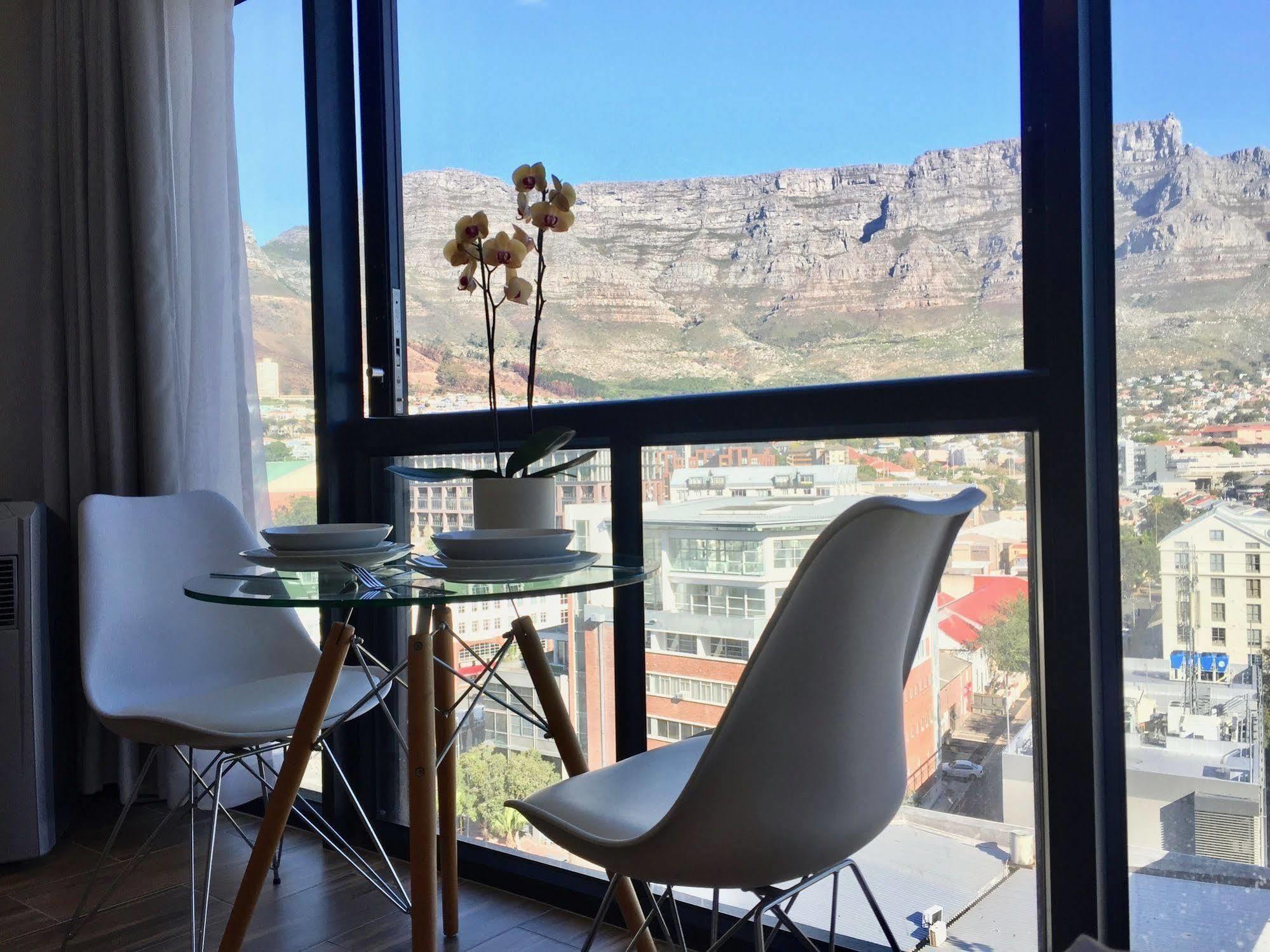 Urban Oasis At The Four Seasons Daire Cape Town Dış mekan fotoğraf