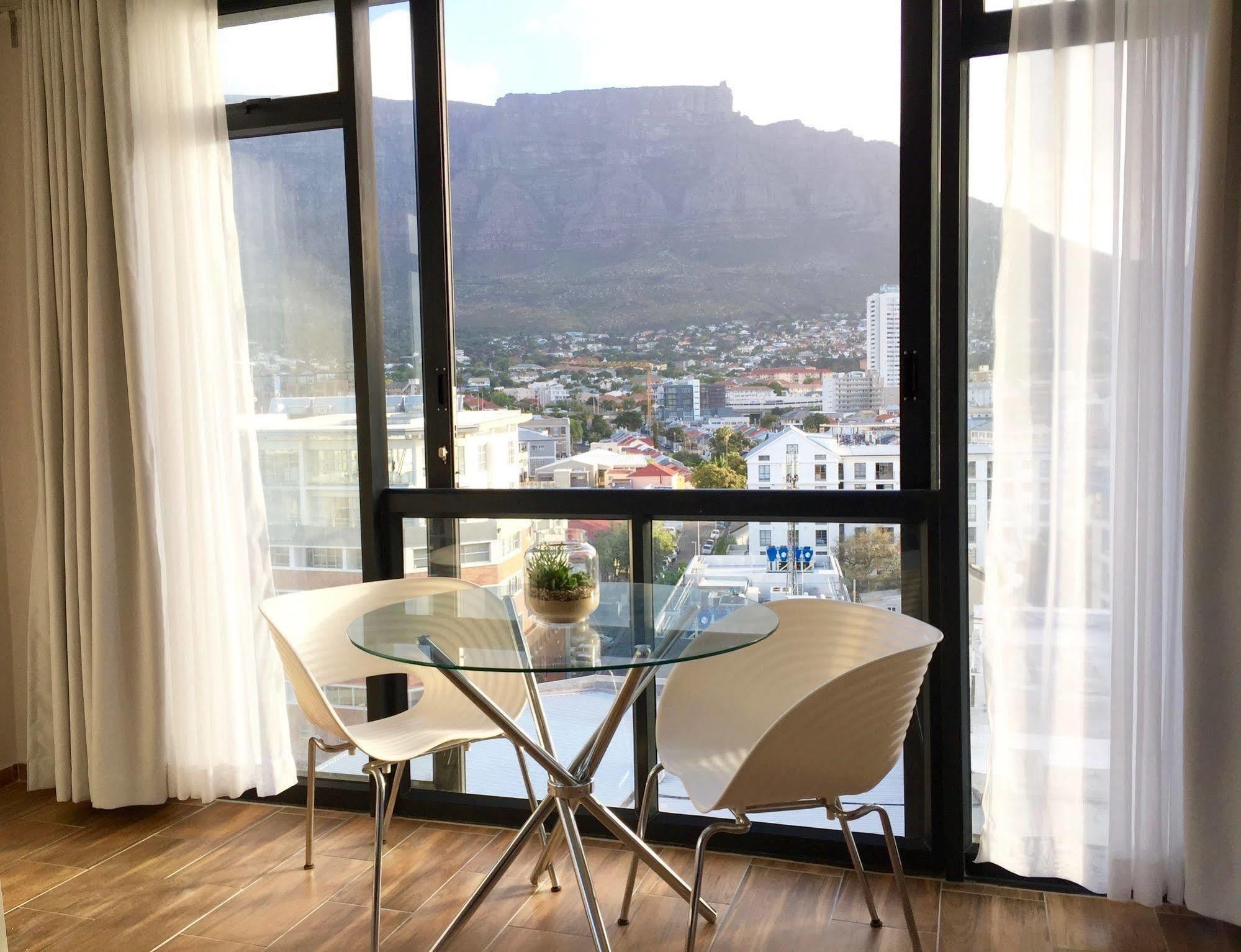 Urban Oasis At The Four Seasons Daire Cape Town Dış mekan fotoğraf